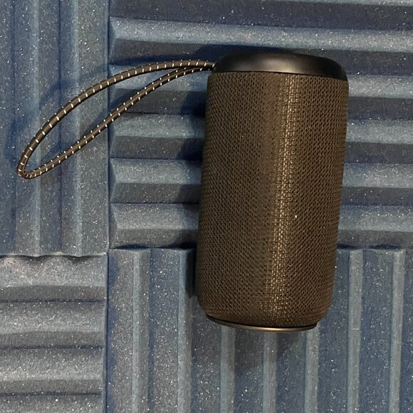 TIK TOK swag combo: USB speaker and baseball cap - Picture 10 of 13